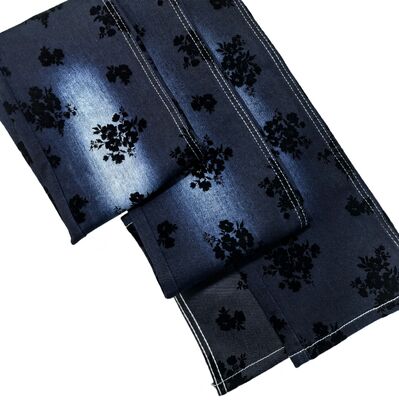 comprar Black Rose Flocked Denim Fabric Twill Style Stretch para Jeans o chaqueta de mujer Fabricación en línea