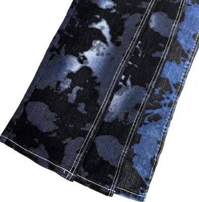 comprar Tela de mezclilla negra flockada estilo Maillard azul oscuro 70% algodón diseño único para jeans Fabricación en línea